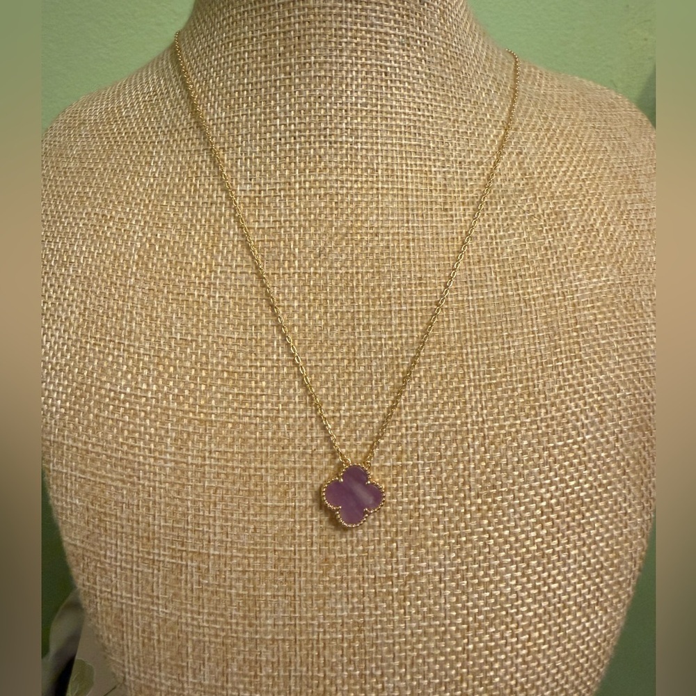 925 Sterling Silver with Gold Plated Chain Necklace with Purple Clover Pendant
